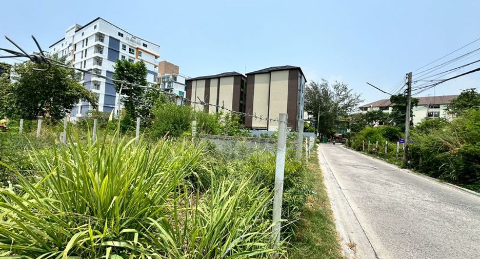 À vendre terrain à Mueang Chon Buri, Chonburi