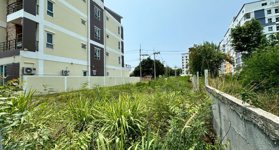 À vendre terrain à Mueang Chon Buri, Chonburi