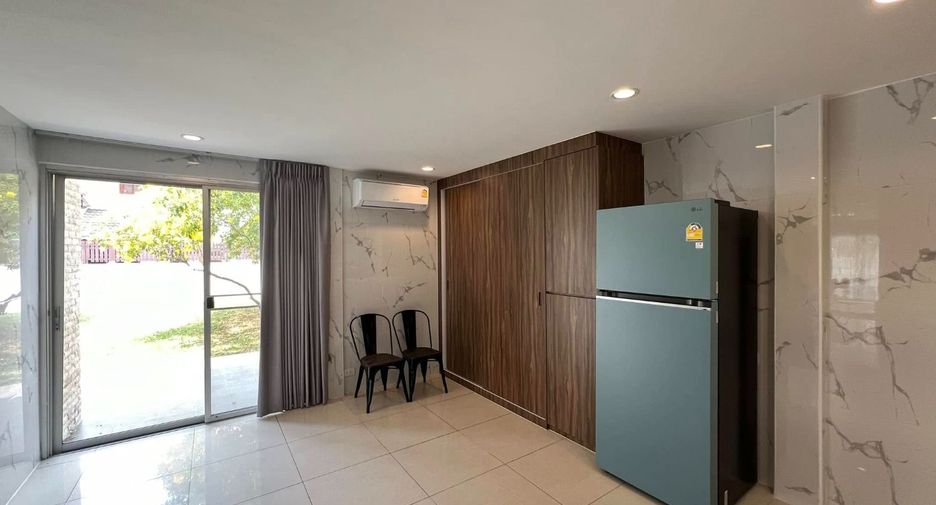 Продажа 3 спальни дом в Mueang Pathum Thani, Патумтани