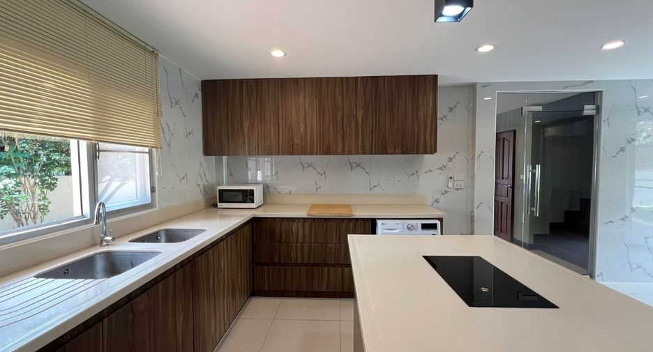 Продажа 3 спальни дом в Mueang Pathum Thani, Патумтани
