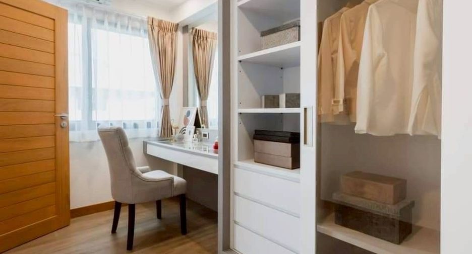 Casa en alquiler de 3 habitaciones en Huay Yai, Pattaya