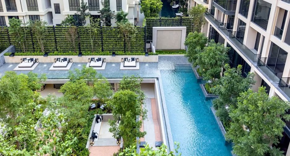 For rent 1 bed condo in Watthana, Bangkok
