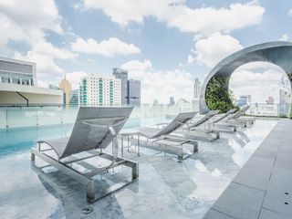 For sale 1 Beds condo in Khlong Toei, Bangkok