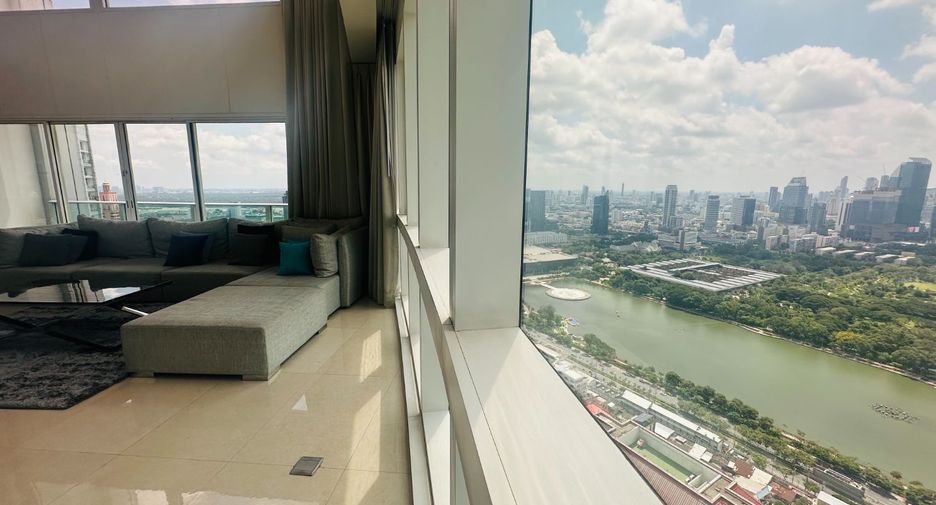 Wohnung zur Miete mit 3 Zimmer in Khlong Toei, Bangkok