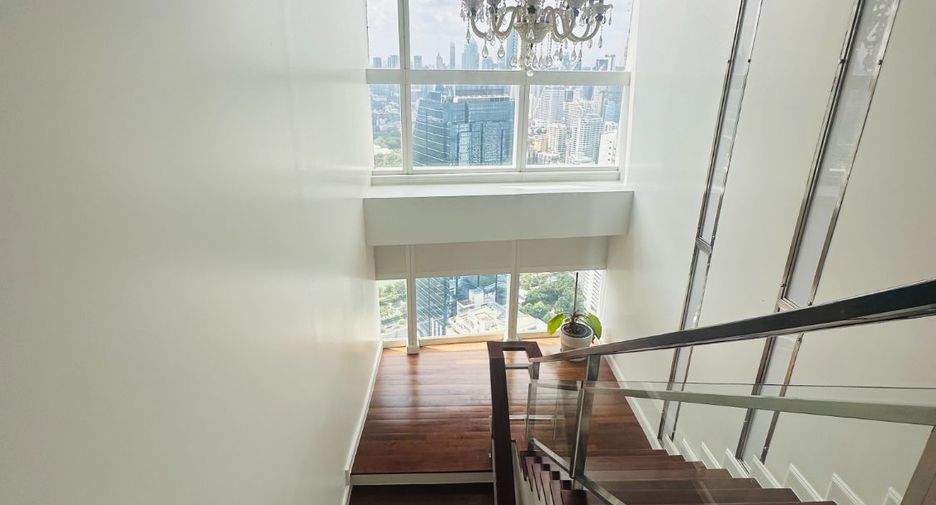 Wohnung zur Miete mit 3 Zimmer in Khlong Toei, Bangkok