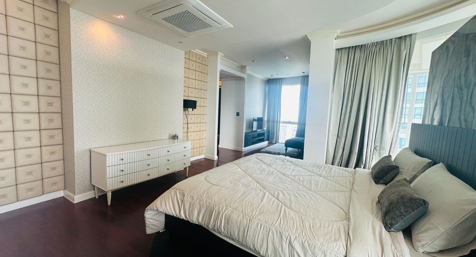 Wohnung zur Miete mit 3 Zimmer in Khlong Toei, Bangkok