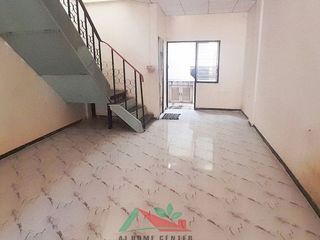 For sale 2 bed townhouse in Sam Khok, Pathum Thani