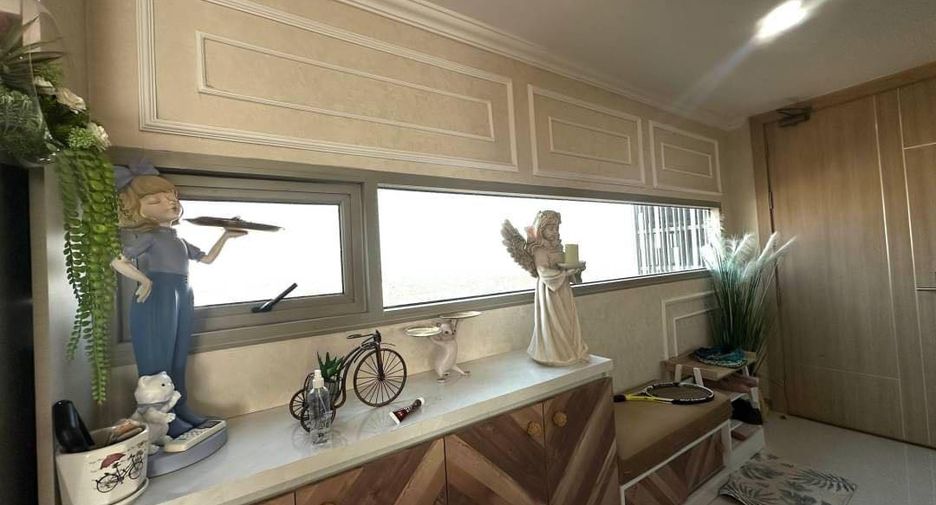 For sale 2 ベッドルーム condo in Bang Lamung, Chonburi