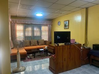 For sale 2 bed townhouse in Khlong Luang, Pathum Thani