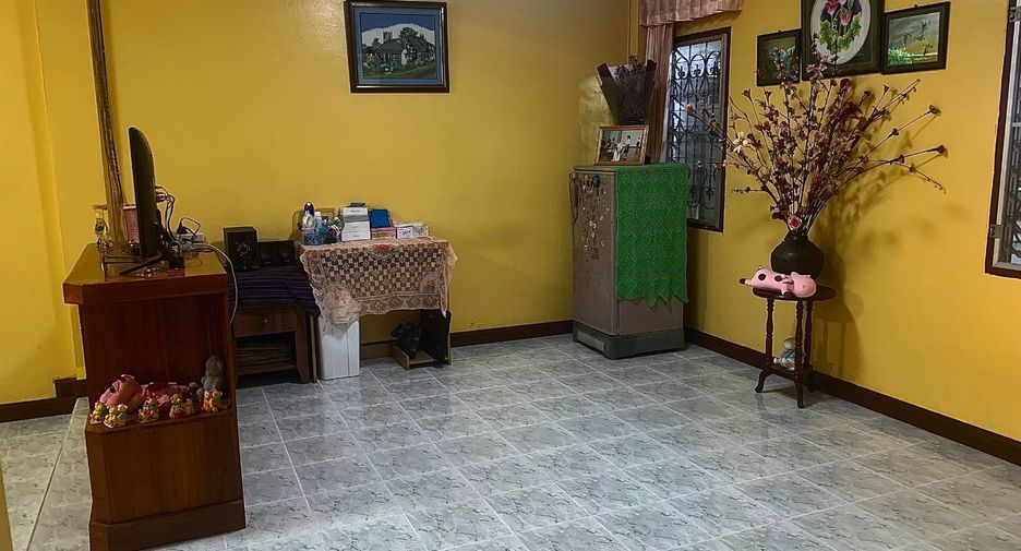 Продажа 2 спальни таунхаус в Khlong Luang, Патумтани