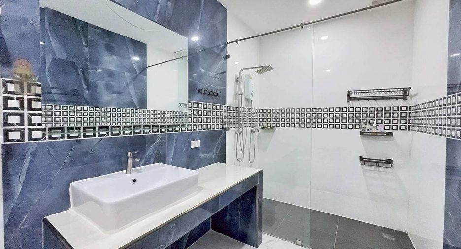 For rent 3 bedrooms house in Bang Lamung, Chonburi