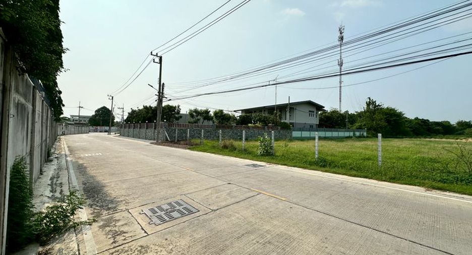 Продажа Участок в Mueang Chon Buri, Чонбури