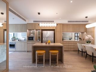 For sale 4 bedrooms house in Watthana, Bangkok