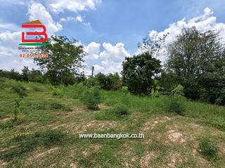 For sale land in Phanom Sarakham, Chachoengsao