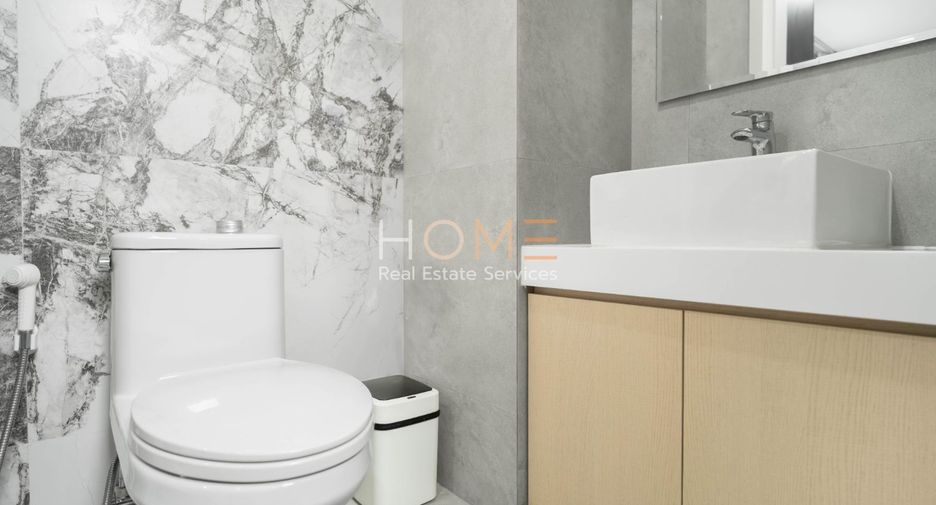 For sale 4 bedrooms house in Khan Na Yao, Bangkok