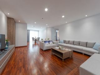 Wohnung zur Miete mit 4 Zimmer in Khlong Toei, Bangkok