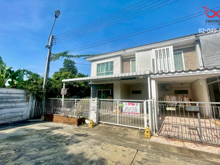 For sale 3 Beds townhouse in Bang Len, Nakhon Pathom