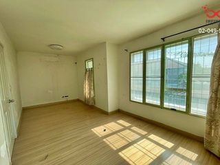 For sale 3 Beds townhouse in Bang Len, Nakhon Pathom