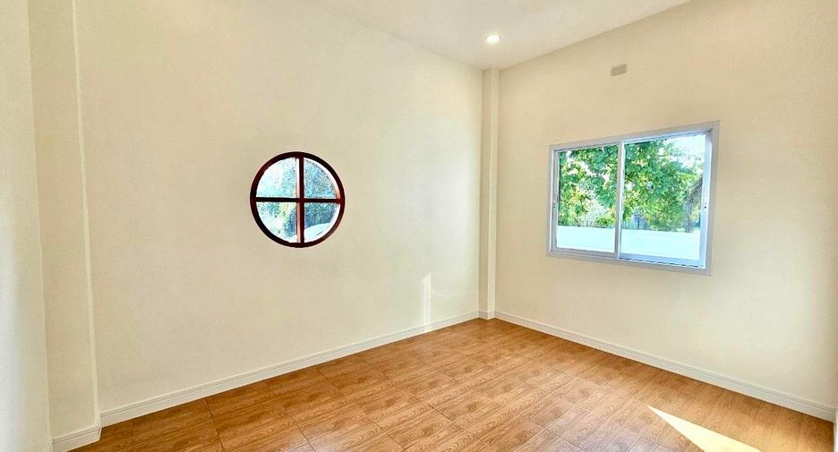 À vendre 3 chambres maison à Doi Saket, Chiang Mai