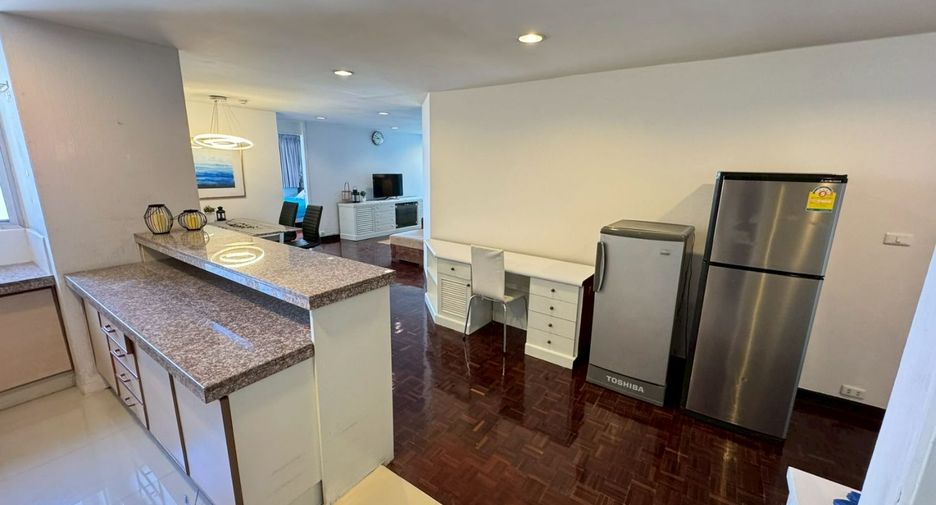 For rent and for sale 2 bedrooms condo in Watthana, Bangkok