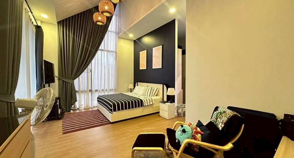 For sale 3 bedrooms villa in Bang Lamung, Chonburi