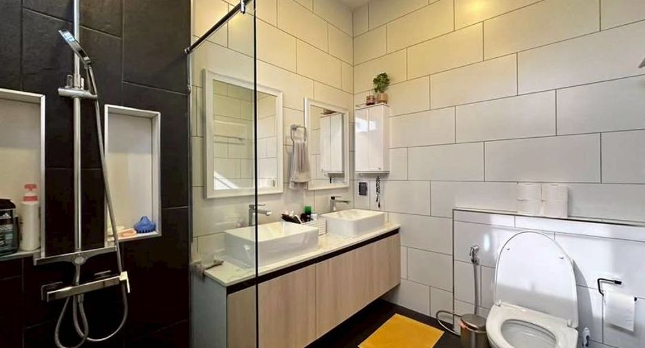For sale 3 bedrooms villa in Bang Lamung, Chonburi