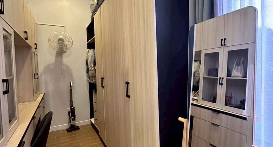 For sale 3 bedrooms villa in Bang Lamung, Chonburi