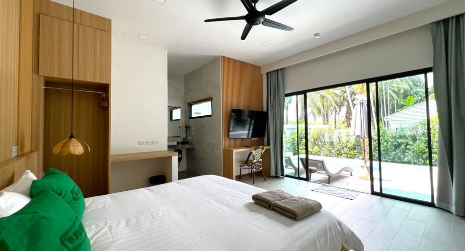 For sale 12 bedrooms retail Space in Mueang Krabi, Krabi