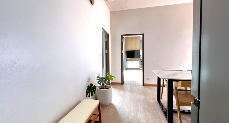 For sale 12 bedrooms retail Space in Mueang Krabi, Krabi