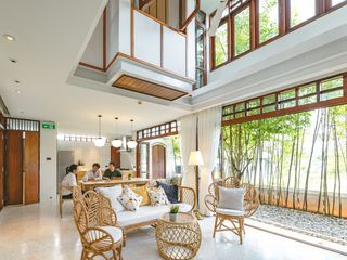 For sale 6 Beds villa in Mueang Krabi, Krabi