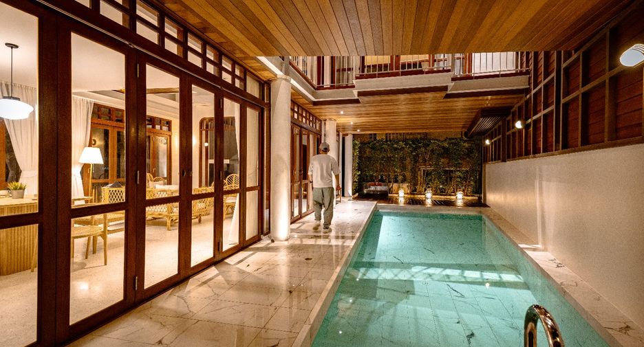 For sale 6 bedrooms villa in Mueang Krabi, Krabi