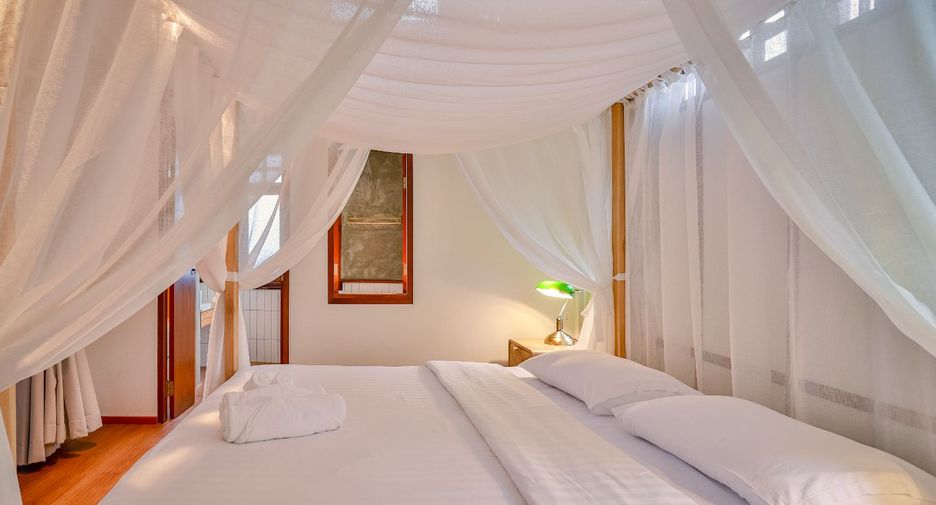 For sale 6 bedrooms villa in Mueang Krabi, Krabi