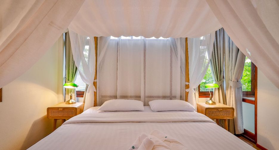 For sale 6 bedrooms villa in Mueang Krabi, Krabi
