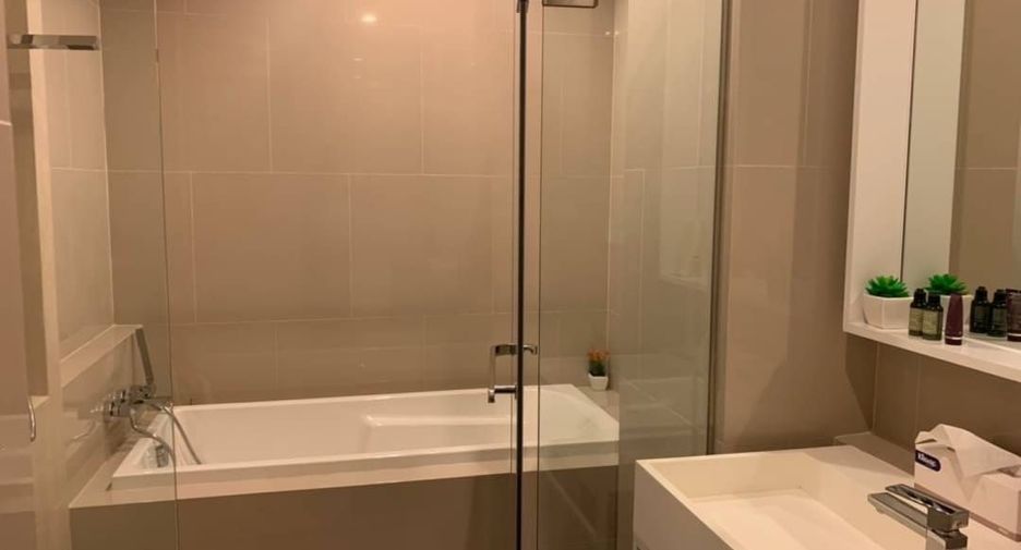 For rent 2 bedrooms condo in Bang Lamung, Chonburi