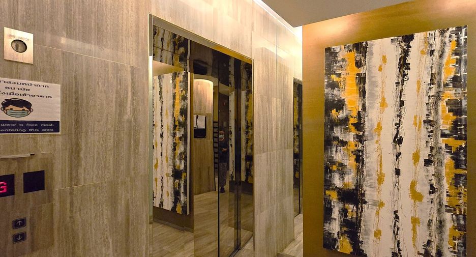 For rent 1 bed condo in Pathum Wan, Bangkok
