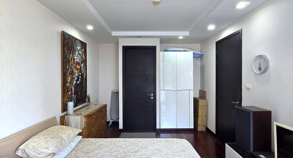 For rent 1 bed condo in Pathum Wan, Bangkok