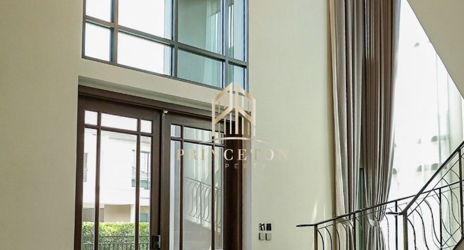 For rent and for sale 4 bedrooms house in Lat Krabang, Bangkok