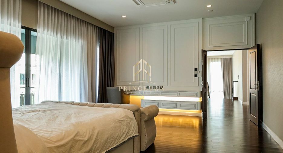 For rent and for sale 4 bedrooms house in Lat Krabang, Bangkok