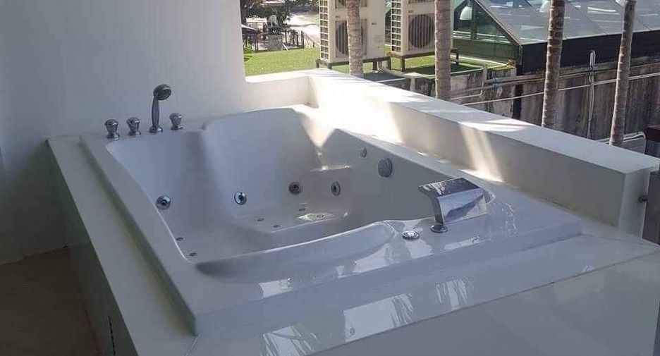 For sale 2 bedrooms condo in Bang Lamung, Chonburi