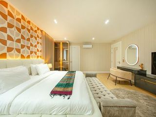For sale 7 bed house in Jomtien, Pattaya