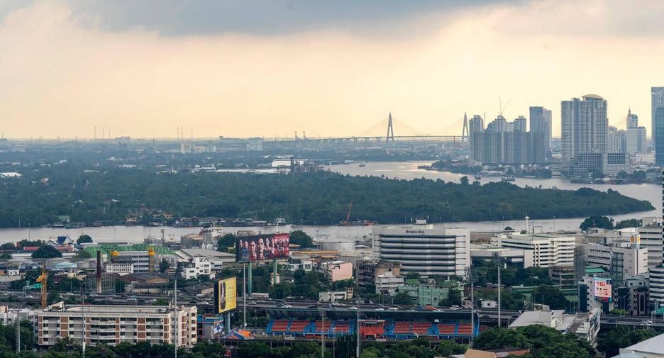 Condo en alquiler de 2 habitaciones en Khlong Toei, Bangkok