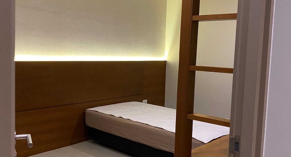 For rent 2 bedrooms condo in Pathum Wan, Bangkok