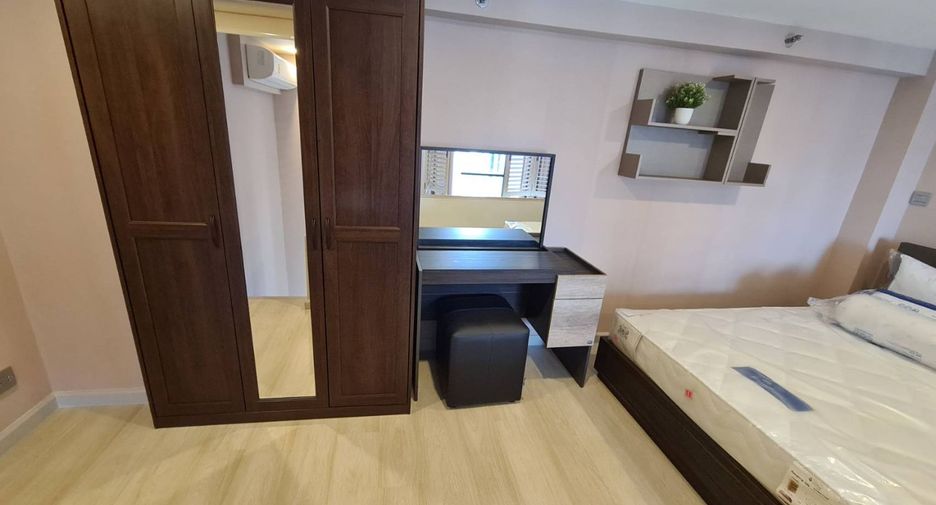 For rent 1 bed condo in Sathon, Bangkok