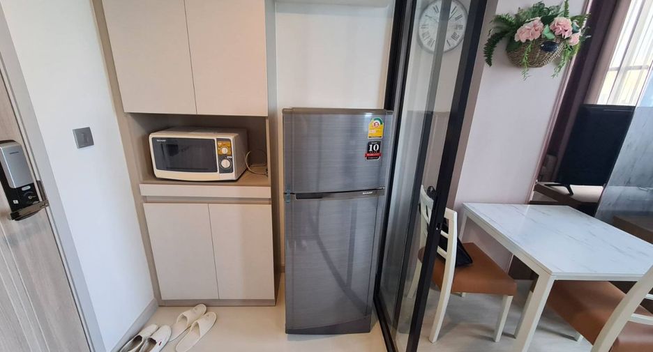For rent 1 bed condo in Sathon, Bangkok