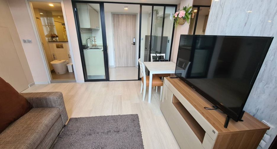 For rent 1 bed condo in Sathon, Bangkok