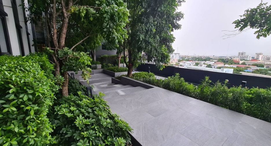 For rent 1 bed condo in Sathon, Bangkok