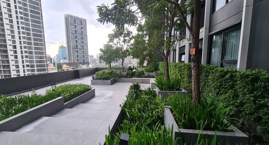 For rent 1 bed condo in Sathon, Bangkok