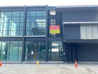 For rent そして for sale office in Bang Phli, Samut Prakan