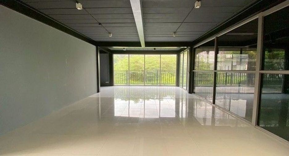 出租 和 出售 办公室 在 Bang Phli, Samut Prakan