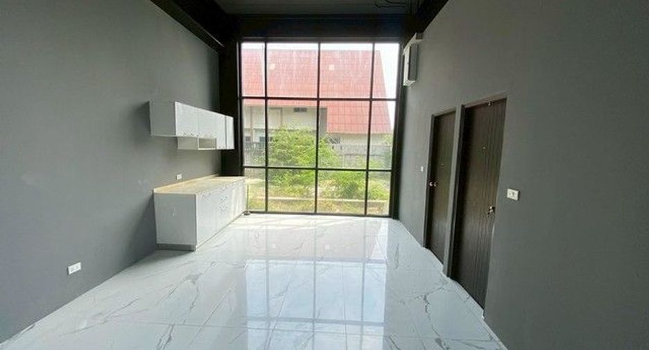 出租 和 出售 办公室 在 Bang Phli, Samut Prakan